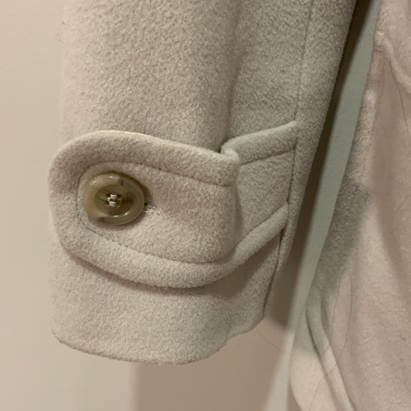 DKNY Ivory coat - women’s size 6 (wool & cashmere ) - Picture 4 of 8